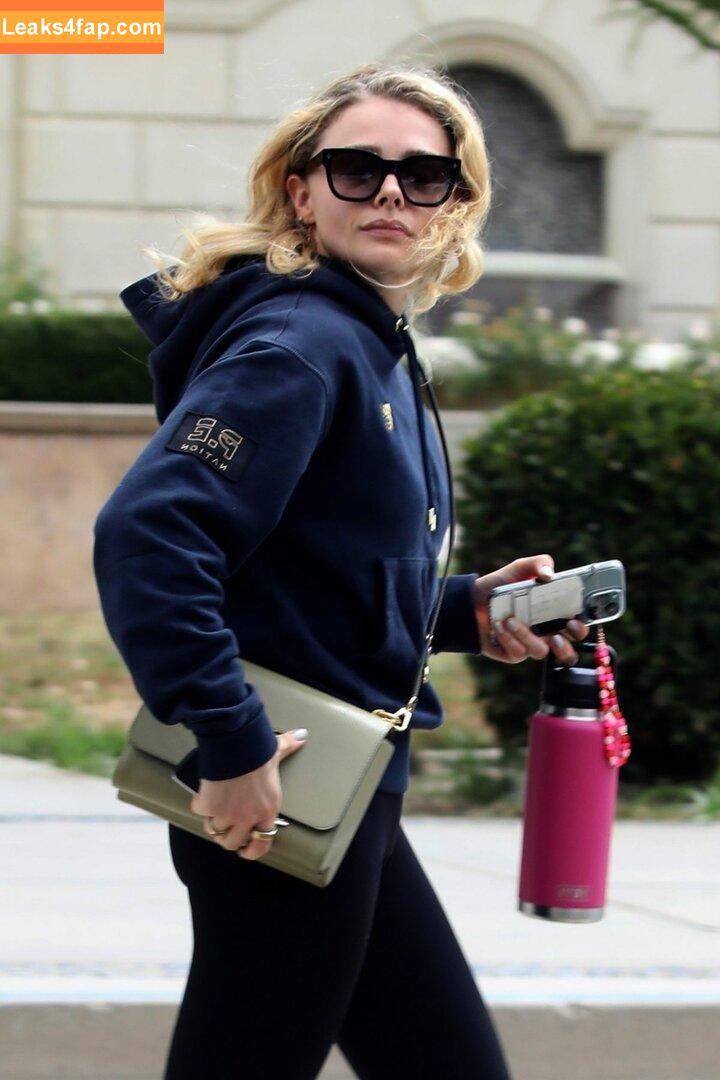 Chloë Grace Moretz / chloegmoretz / https: leaked photo photo #0881