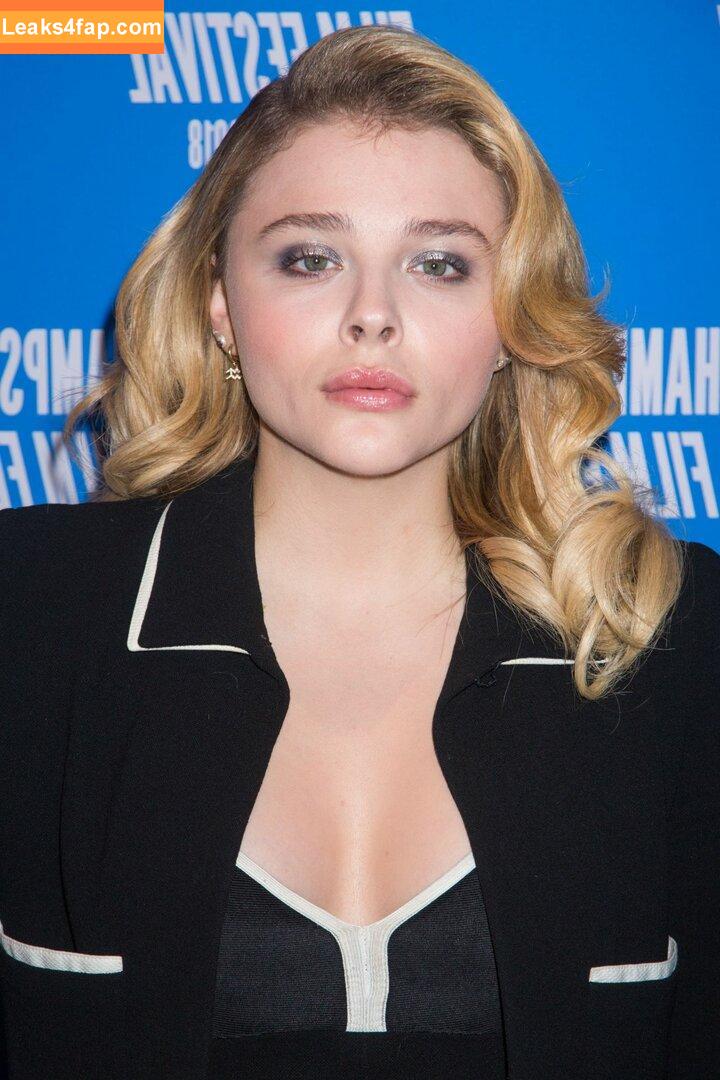 Chloë Grace Moretz / chloegmoretz / https: leaked photo photo #1014