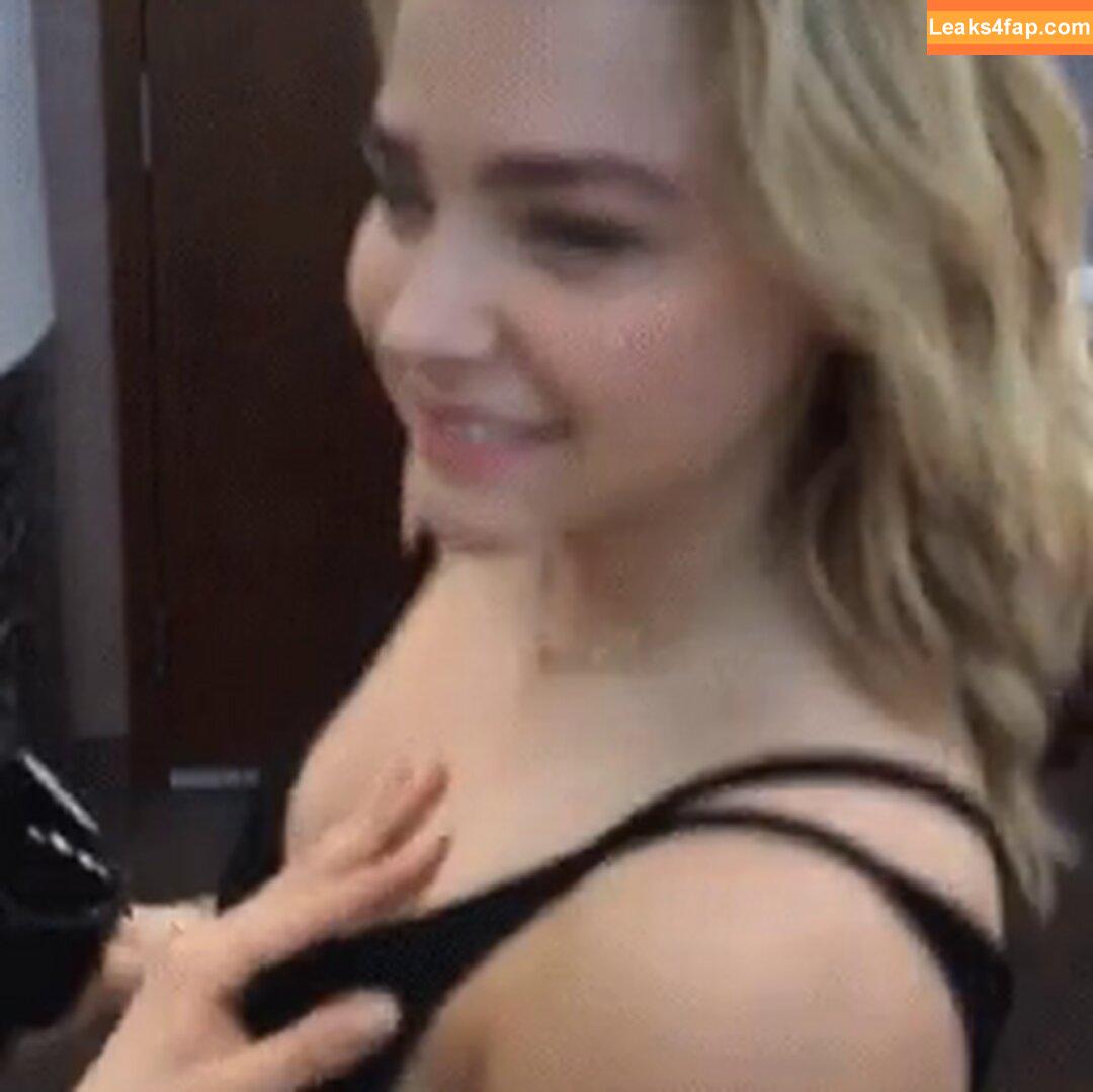 Chloë Grace Moretz / chloegmoretz / https: leaked photo photo #1032