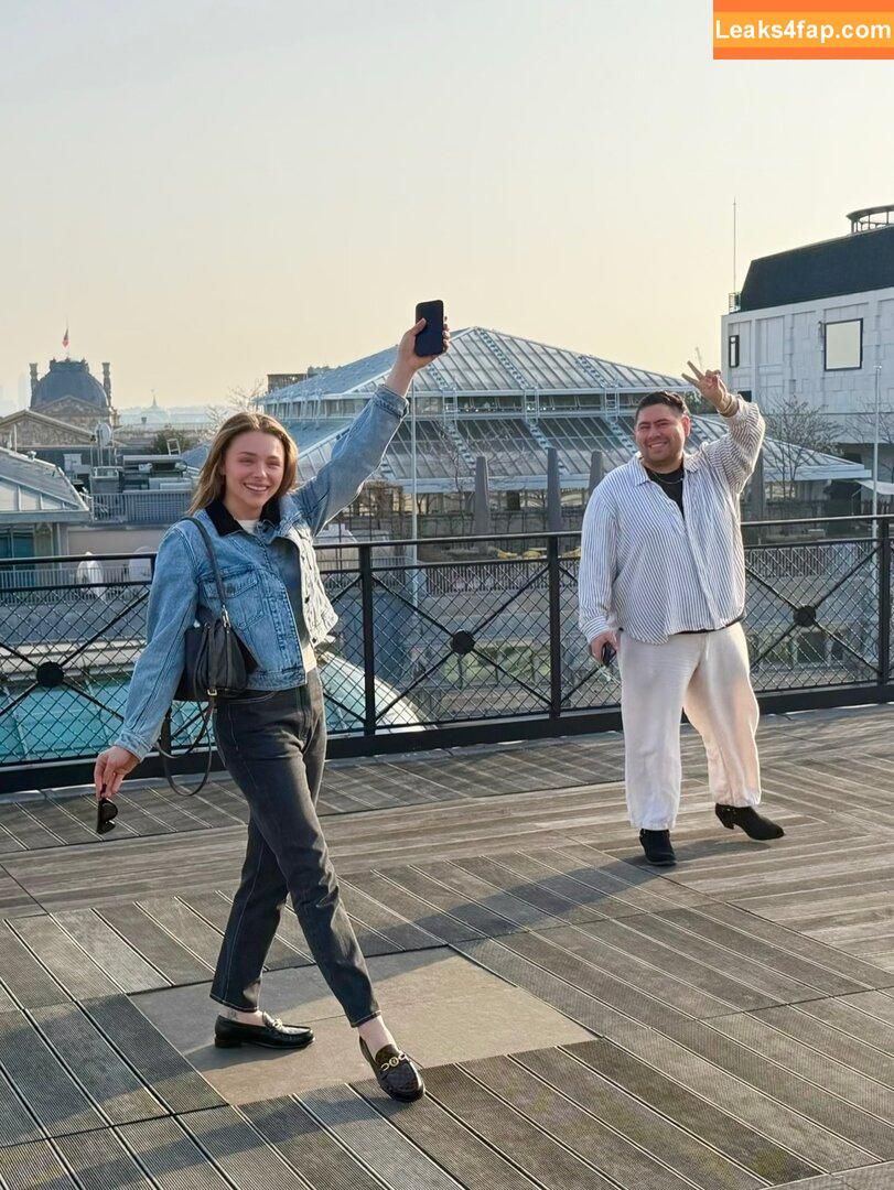 Chloë Grace Moretz / chloegmoretz / https: leaked photo photo #1271