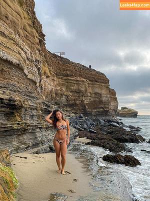 Chloe Aquino photo #0015