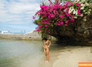 Chloe Aquino photo #0021