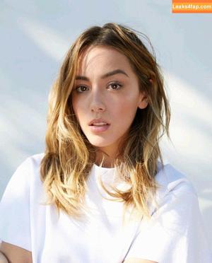 Chloe Bennet photo #0475