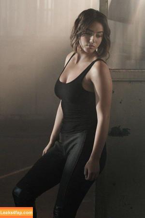 Chloe Bennet photo #0563