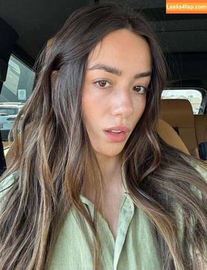 Chloe Bennet photo #0571