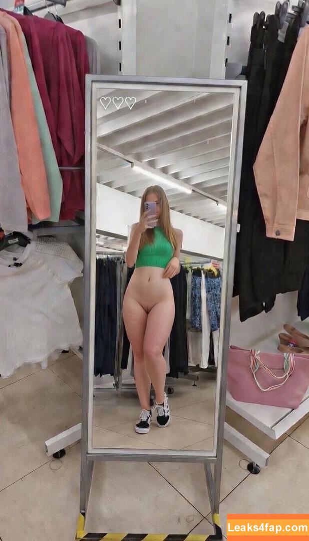 Chloe Brooks / Brooks / Chloe / chloestrophobia04 / slut leaked photo photo #0003