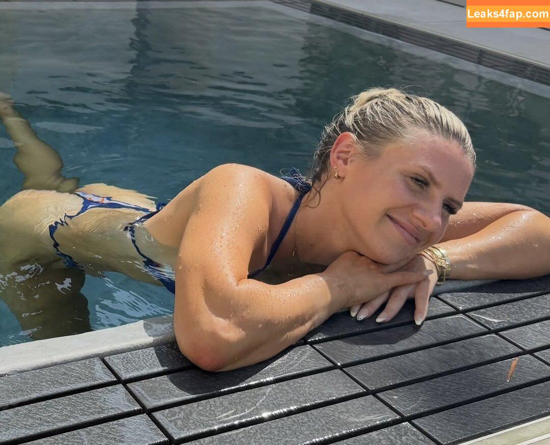Chloe Burrows / chloeburrows leaked photo photo #0095