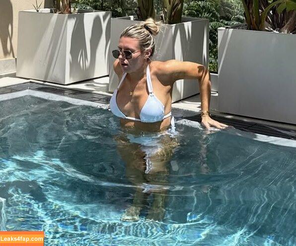 Chloe Burrows / chloeburrows leaked photo photo #0096