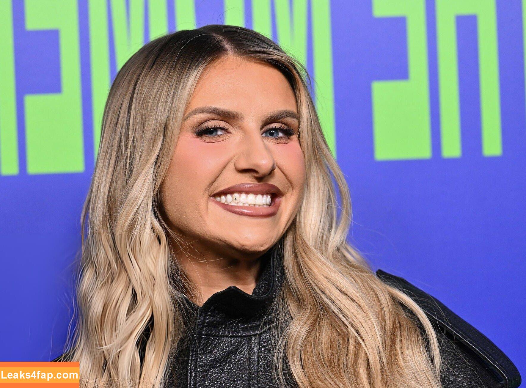 Chloe Burrows / chloeburrows leaked photo photo #0112