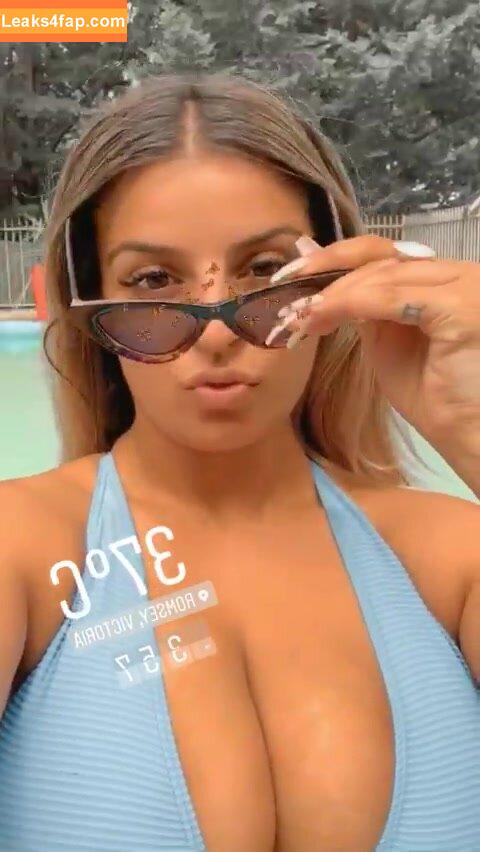Chloe C / chloe_chenyz / сhloe.c25 leaked photo photo #0012
