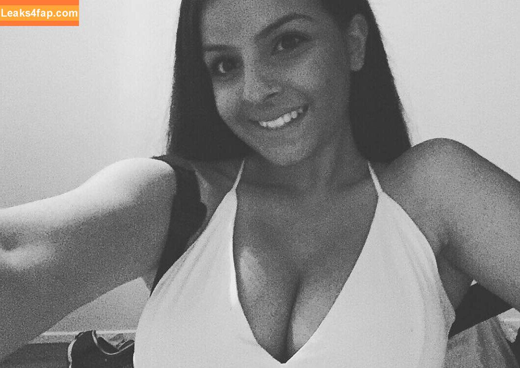 Chloe C / chloe_chenyz / сhloe.c25 leaked photo photo #0038