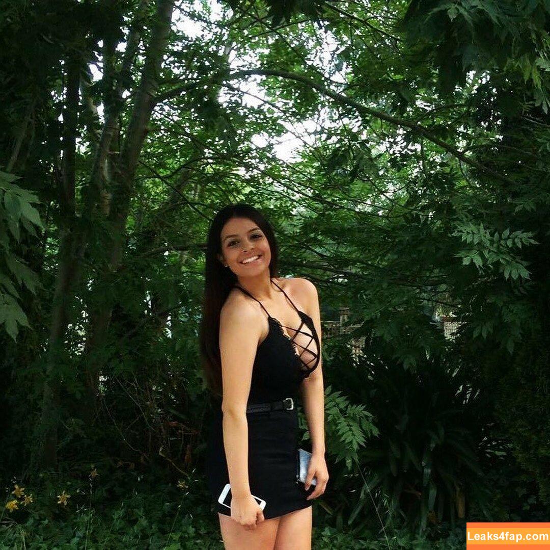 Chloe C / chloe_chenyz / сhloe.c25 leaked photo photo #0043