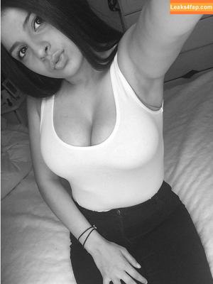 Chloe C photo #0027