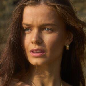 Chloe Campbell photo #0016