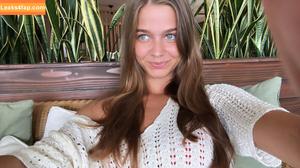 Chloe Campbell photo #0035