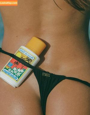 Chloe Campbell photo #0095