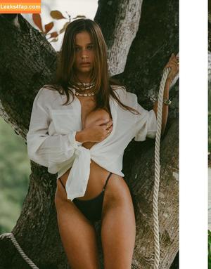 Chloe Campbell photo #0107