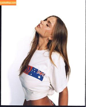 Chloe Campbell photo #0131