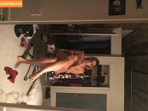 Chloe Fineman photo #0009