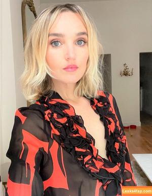 Chloe Fineman photo #0055