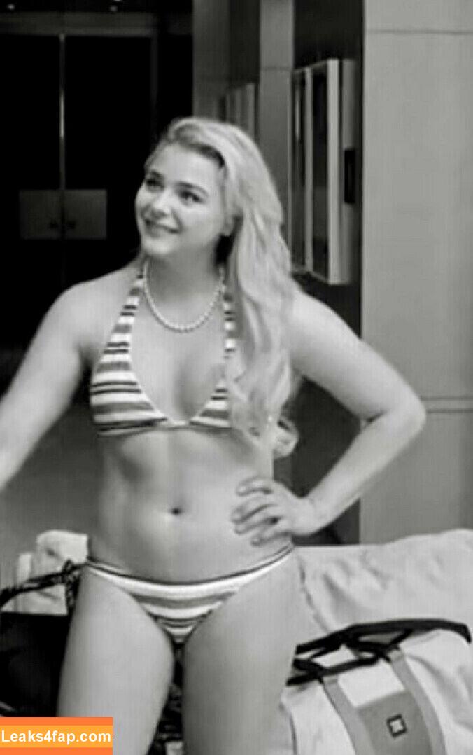 Chloe Grace Moretz / ChloeGMoretz leaked photo photo #0172
