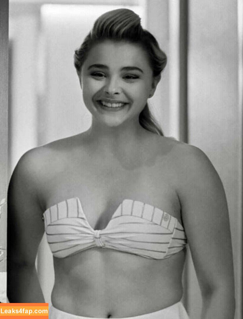 Chloe Grace Moretz / ChloeGMoretz leaked photo photo #0182