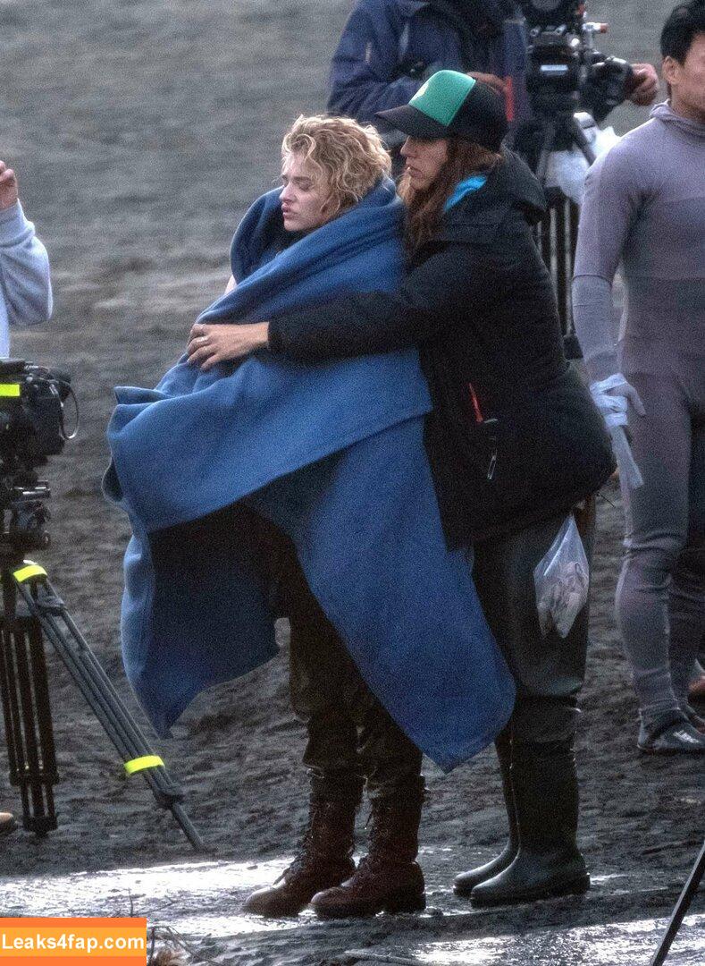 Chloe Grace Moretz / ChloeGMoretz leaked photo photo #0389