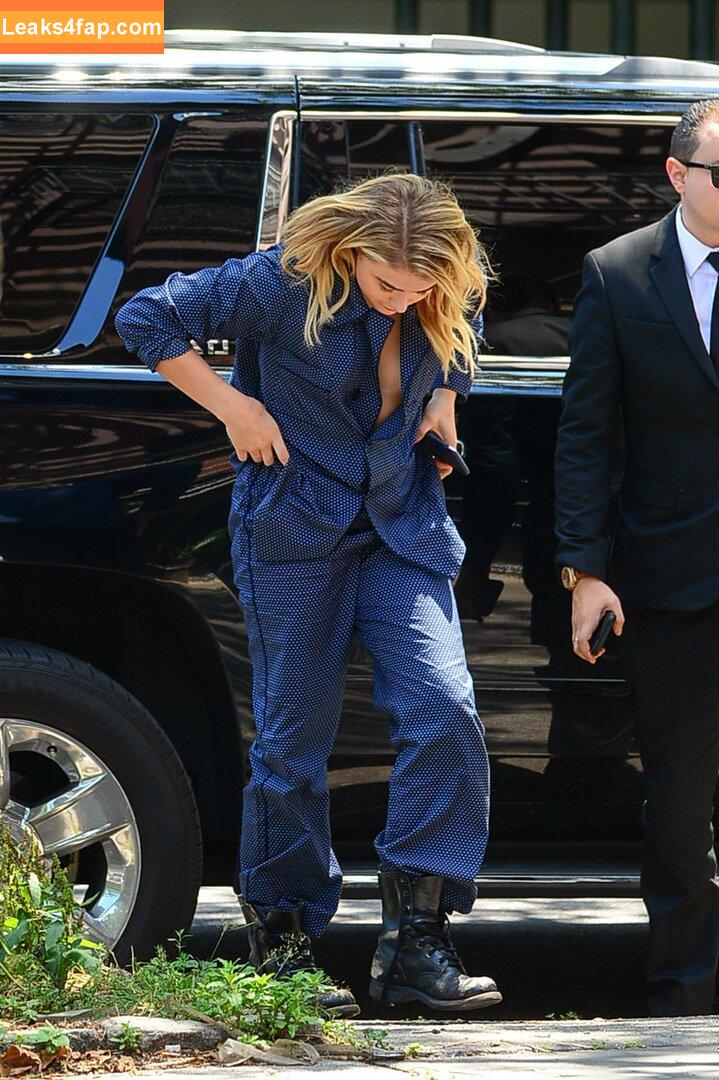 Chloe Grace Moretz / ChloeGMoretz leaked photo photo #0432