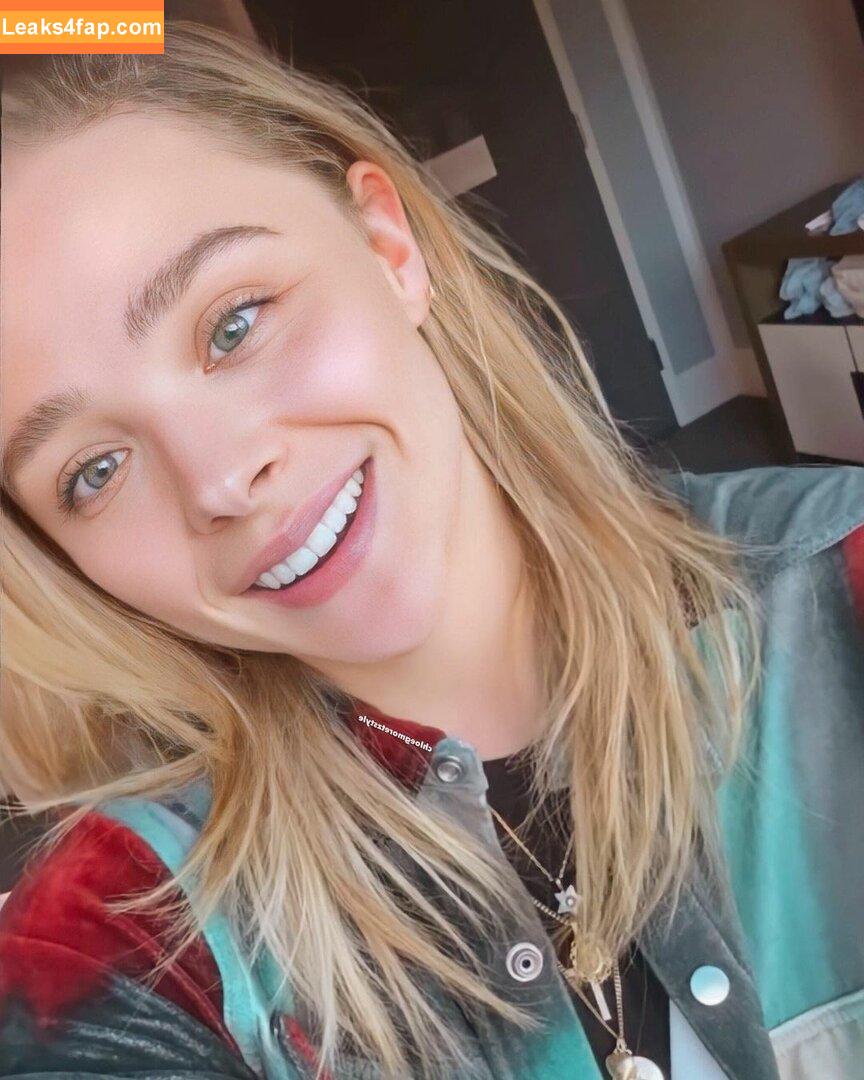 Chloe Grace Moretz / ChloeGMoretz leaked photo photo #0451