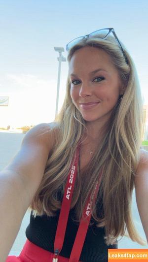Chloe Rigdon photo #0009