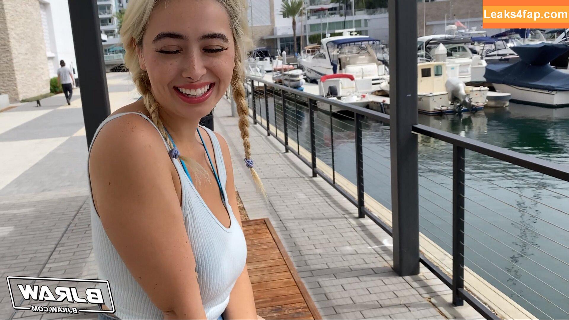 Chloe Surreal / chloesurreal / iamchloesurreal leaked photo photo #0371