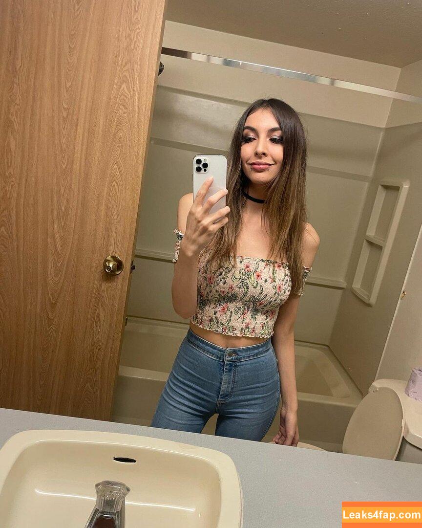 ChloeNight / chloenightx / https: leaked photo photo #0003