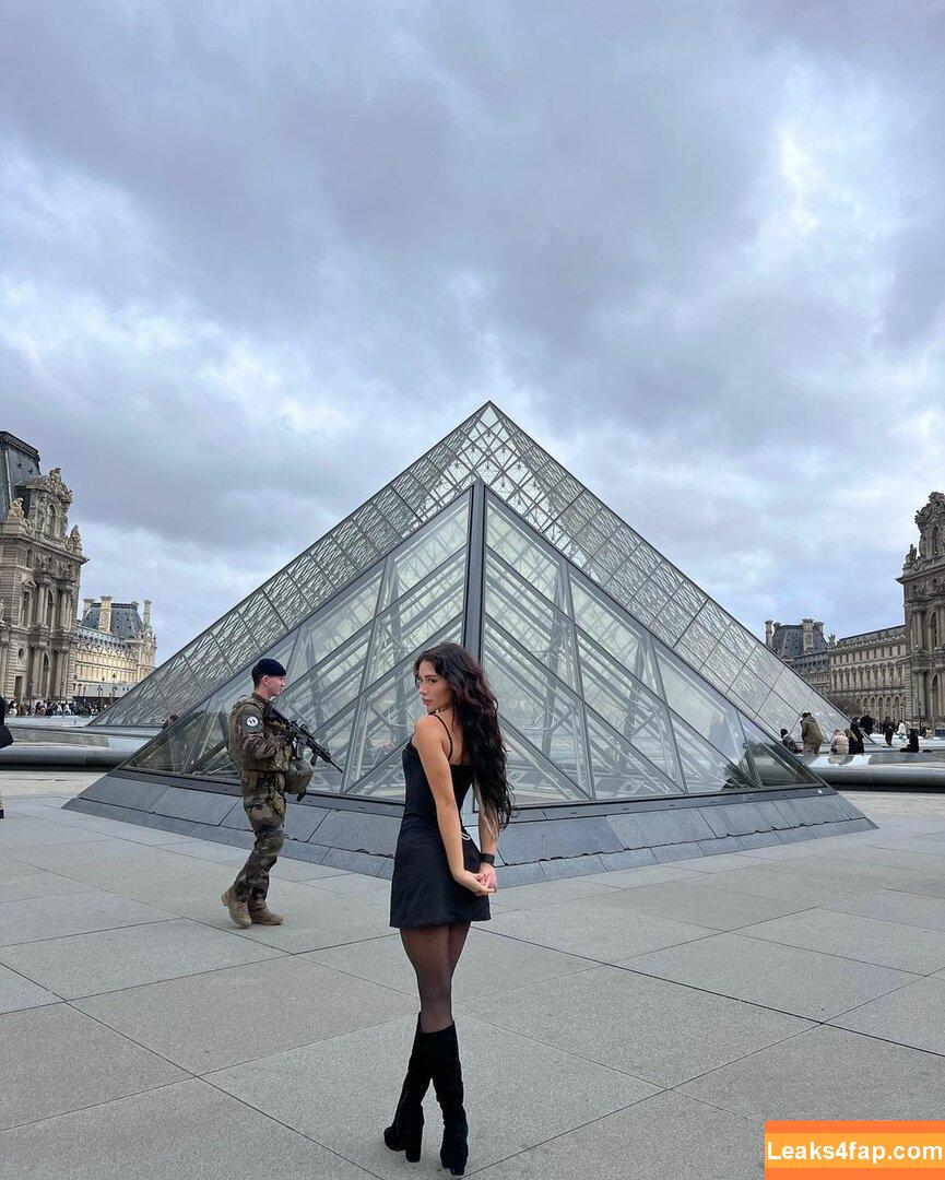 chloepriv / _.chloepriv / chloefanzii leaked photo photo #0079