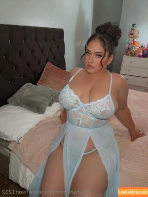 chloetownson1212 photo #0018