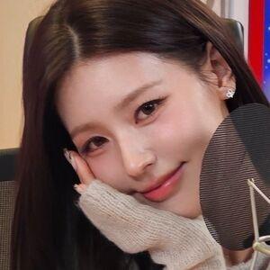 Cho Mi-yeon (Miyeon) - i-dle [(G)I-dle] photo #0005