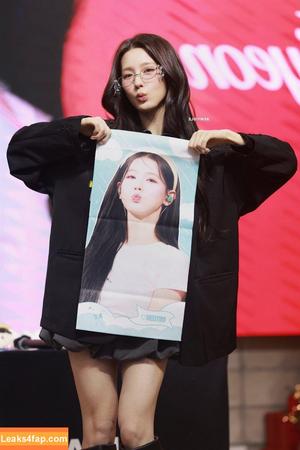 Cho Mi-yeon (Miyeon) - i-dle [(G)I-dle] photo #0014