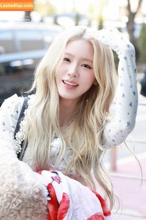 Cho Mi-yeon (Miyeon) - i-dle [(G)I-dle] photo #0046