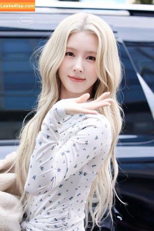 Cho Mi-yeon (Miyeon) - i-dle [(G)I-dle] photo #0052