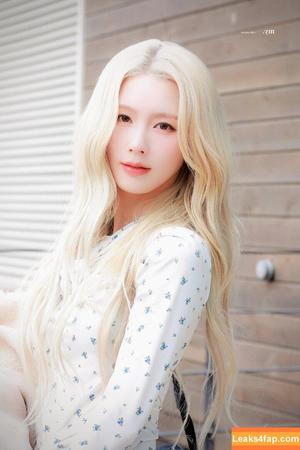 Cho Mi-yeon (Miyeon) - i-dle [(G)I-dle] photo #0059