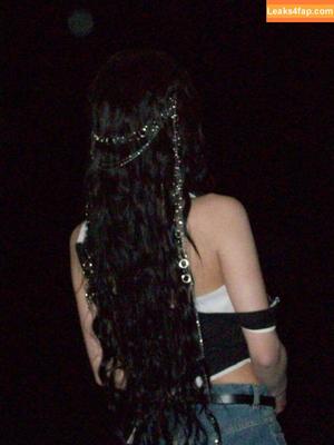 Cho Mi-yeon (Miyeon) - i-dle [(G)I-dle] photo #0072