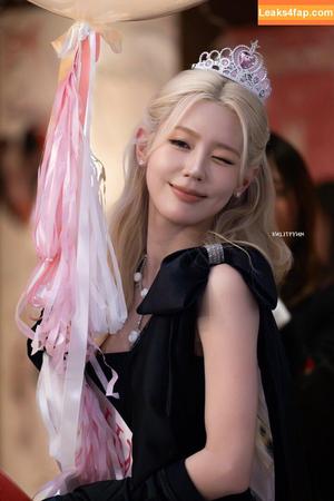 Cho Mi-yeon (Miyeon) - i-dle [(G)I-dle] photo #0105