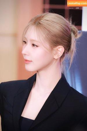 Cho Mi-yeon photo #0100