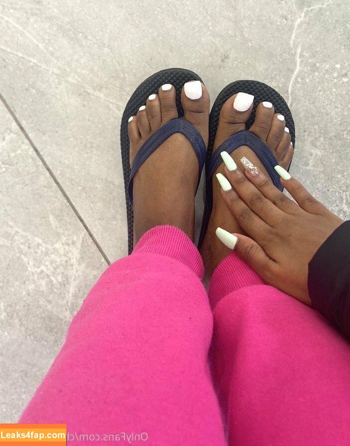 chocolatefeet8 / prettyfeetbaby248 leaked photo photo #0017