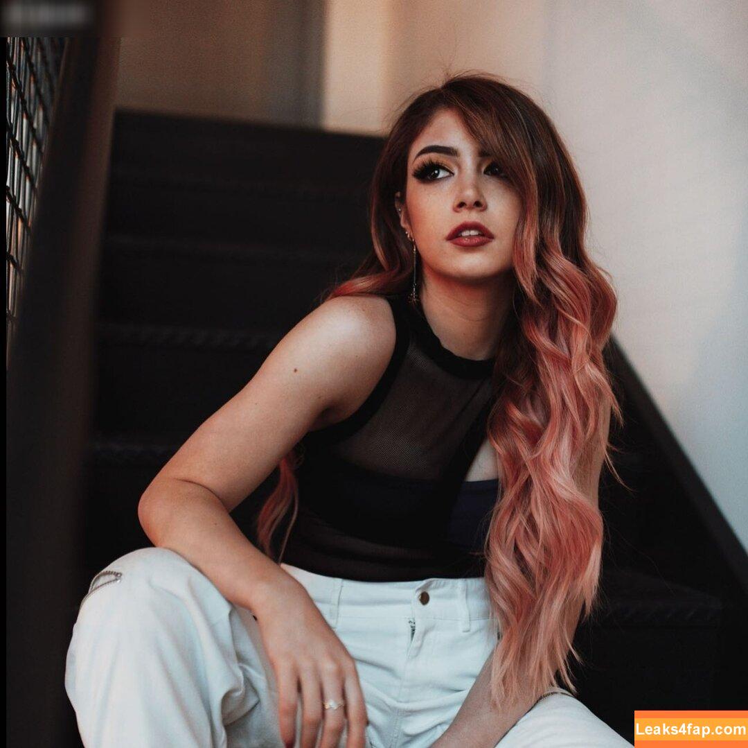 Chrissy Costansa / chrissycostanza leaked photo photo #0001