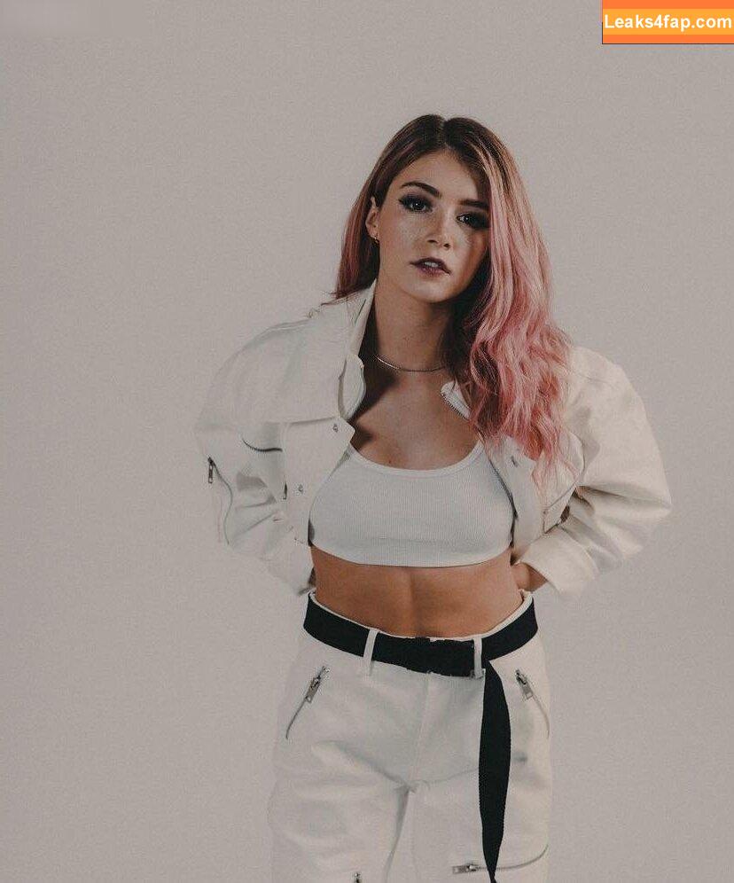 Chrissy Costansa / chrissycostanza leaked photo photo #0016