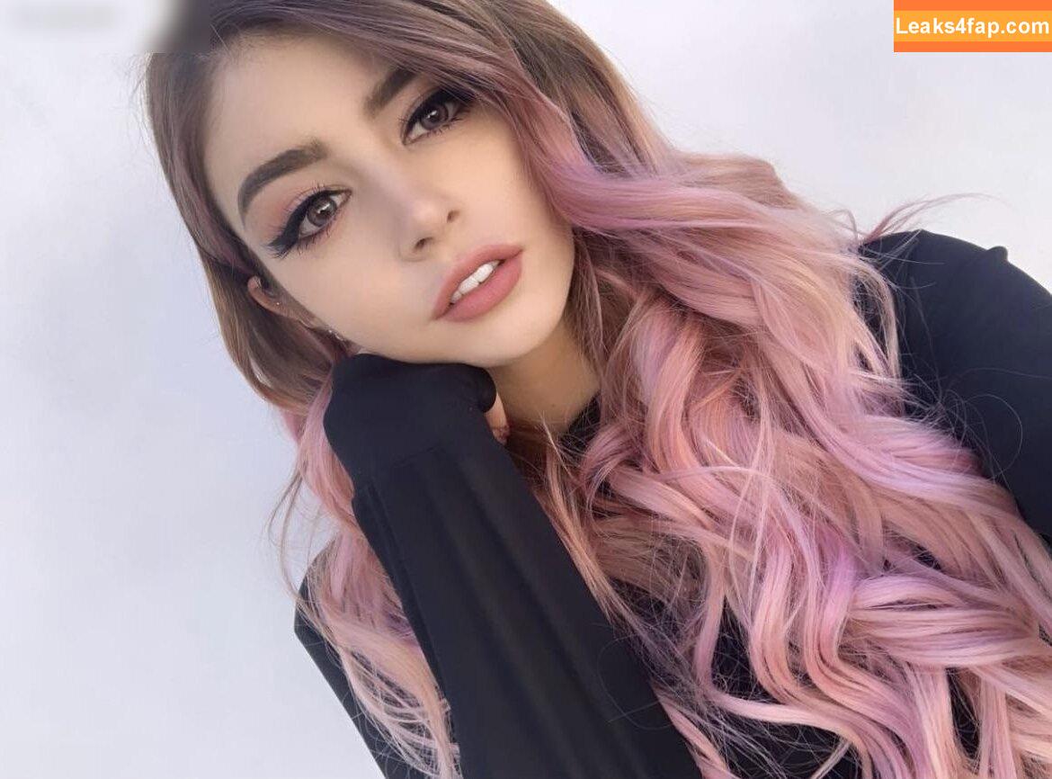 Chrissy Costansa / chrissycostanza leaked photo photo #0018