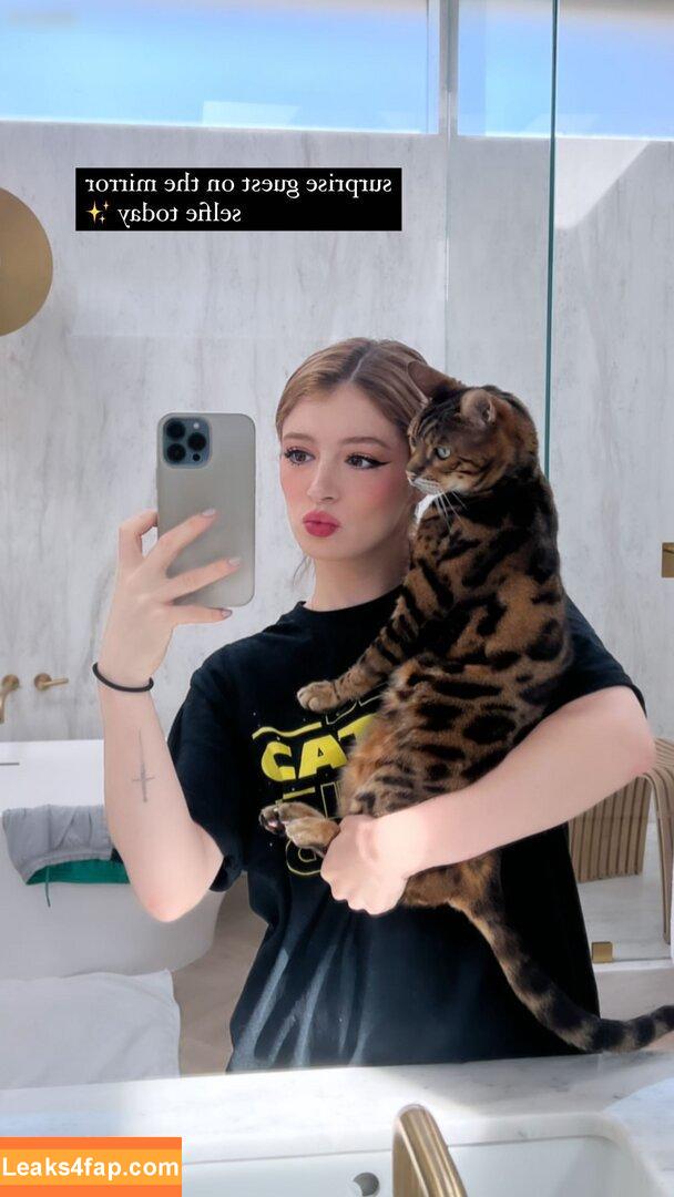 Chrissy Costansa / chrissycostanza leaked photo photo #0098