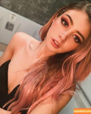 Chrissy Costansa photo #0015