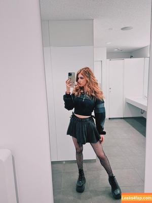 Chrissy Costansa photo #0043