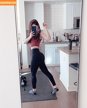 Chrissy Costansa photo #0074